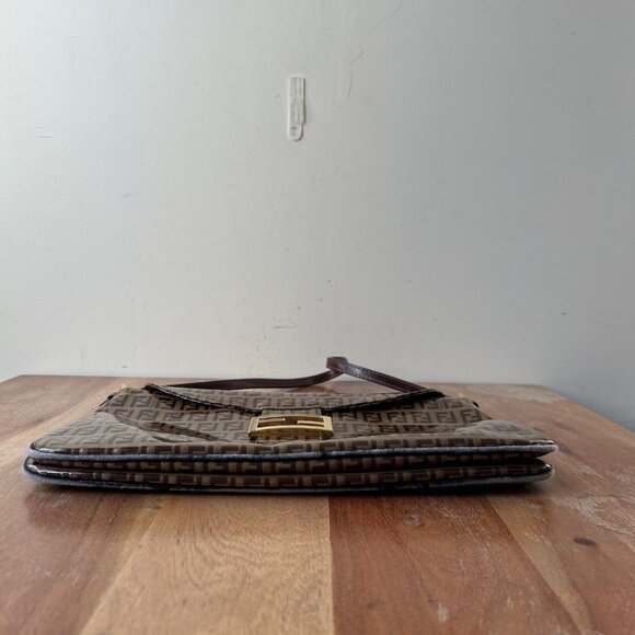 Fendi Zucchino Vinyl Double Flap Accordion Baguette Brown - Picture 4 of 15